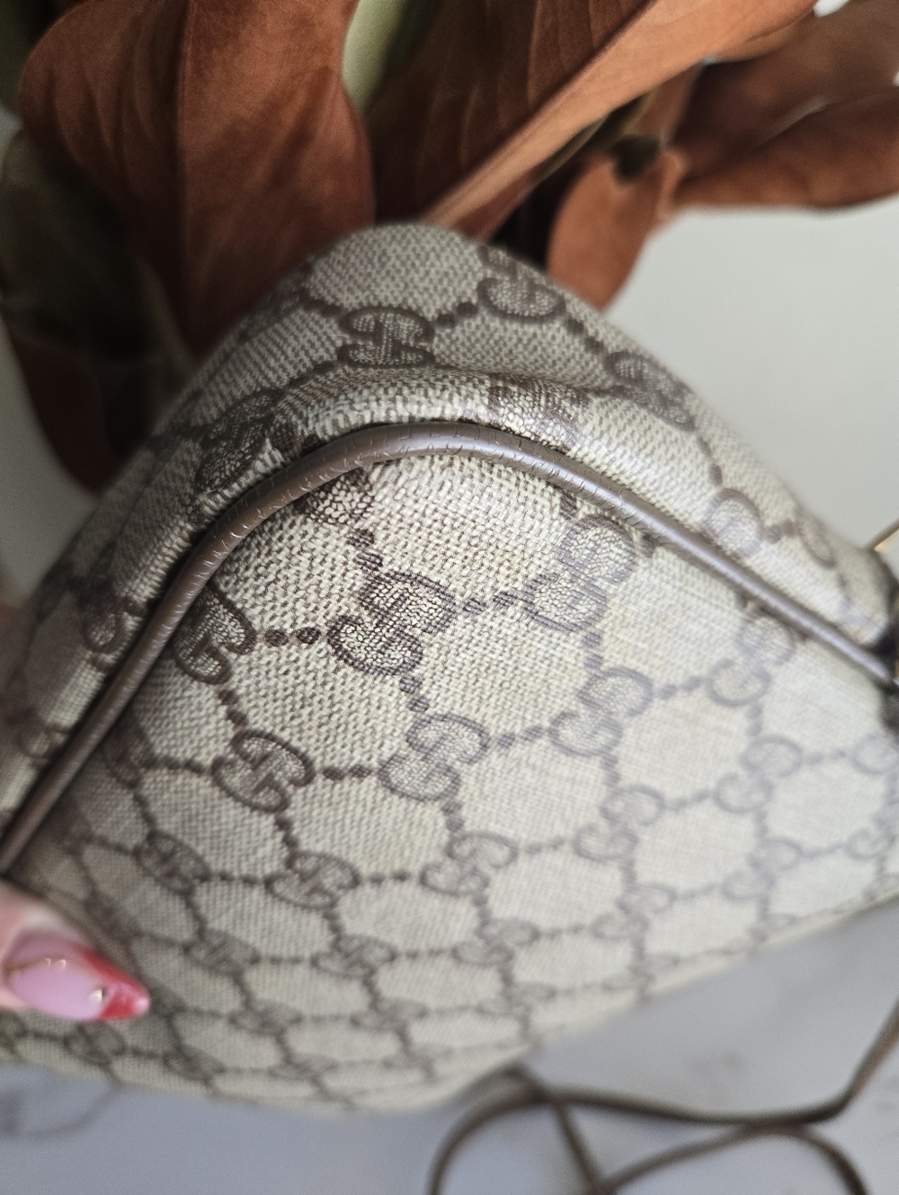 Vintage Gucci GG Supreme Crossbody Bag - Picture 9 of 14